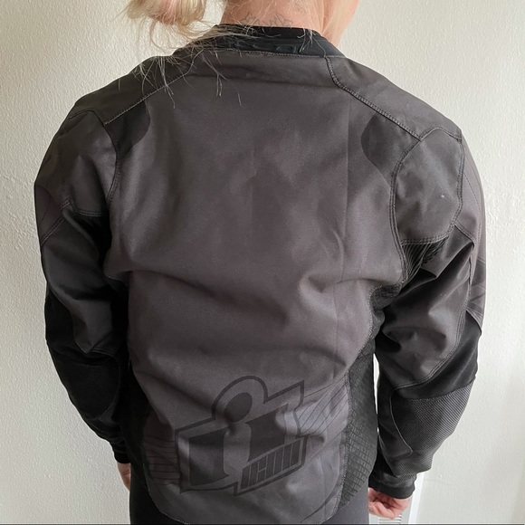 Icon Overlord women’s motorcycle jacket size m - Picture 15 of 16